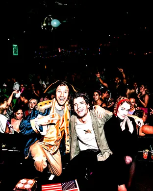 Broadway Rave Huntington