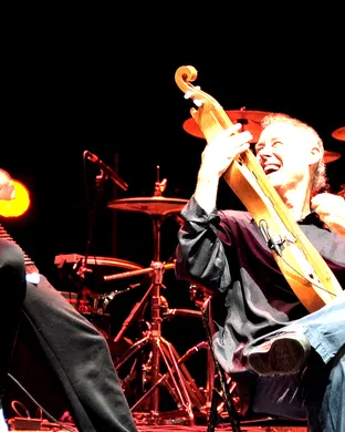 Bruce Hornsby Newark