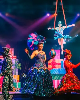 Cirque Dreams Holidaze Newark