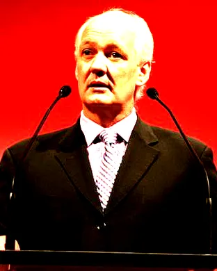 Colin Mochrie Fairfield