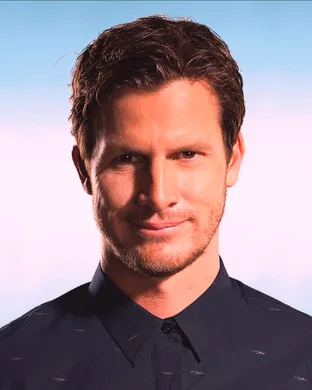 Daniel Tosh Huntington