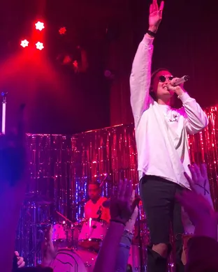 Gnash New York