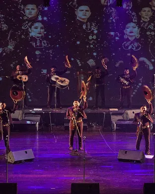 Mariachi Herencia De Mexico New York