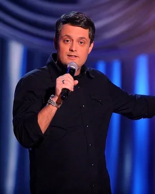 Nate Bargatze Elmont